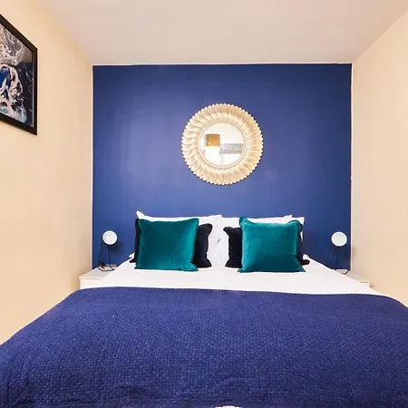 The Hidden Gem Of Leeds - Parking - Sleeps 4 *